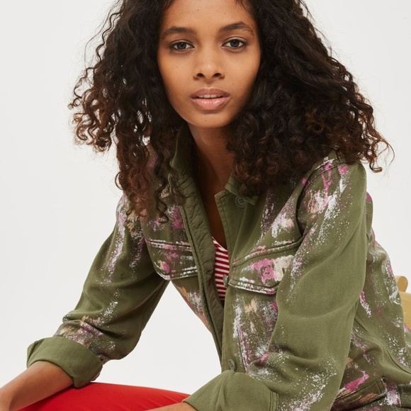 ❌SOLD❌NWT TOPSHOP Ethan Metallic Green Foil Shirt - Picture 2 of 4